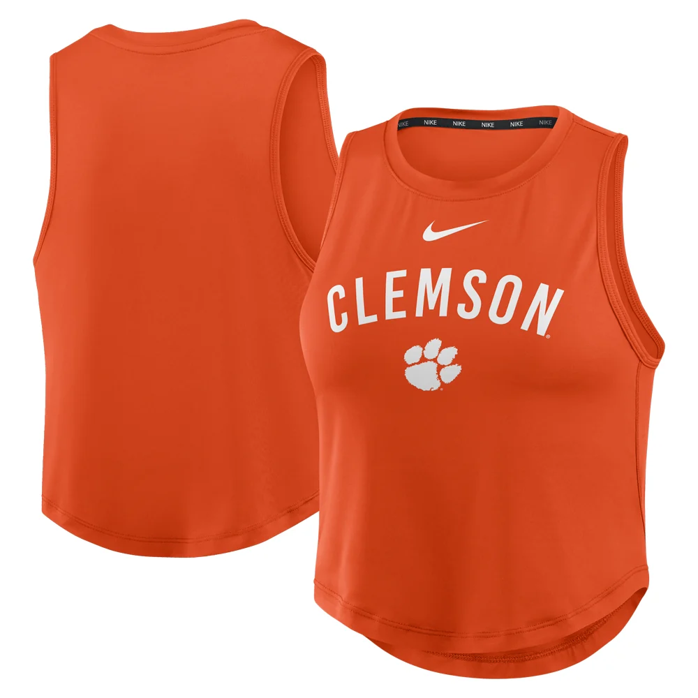 Nike \ Women \ Short Sleeve Tops